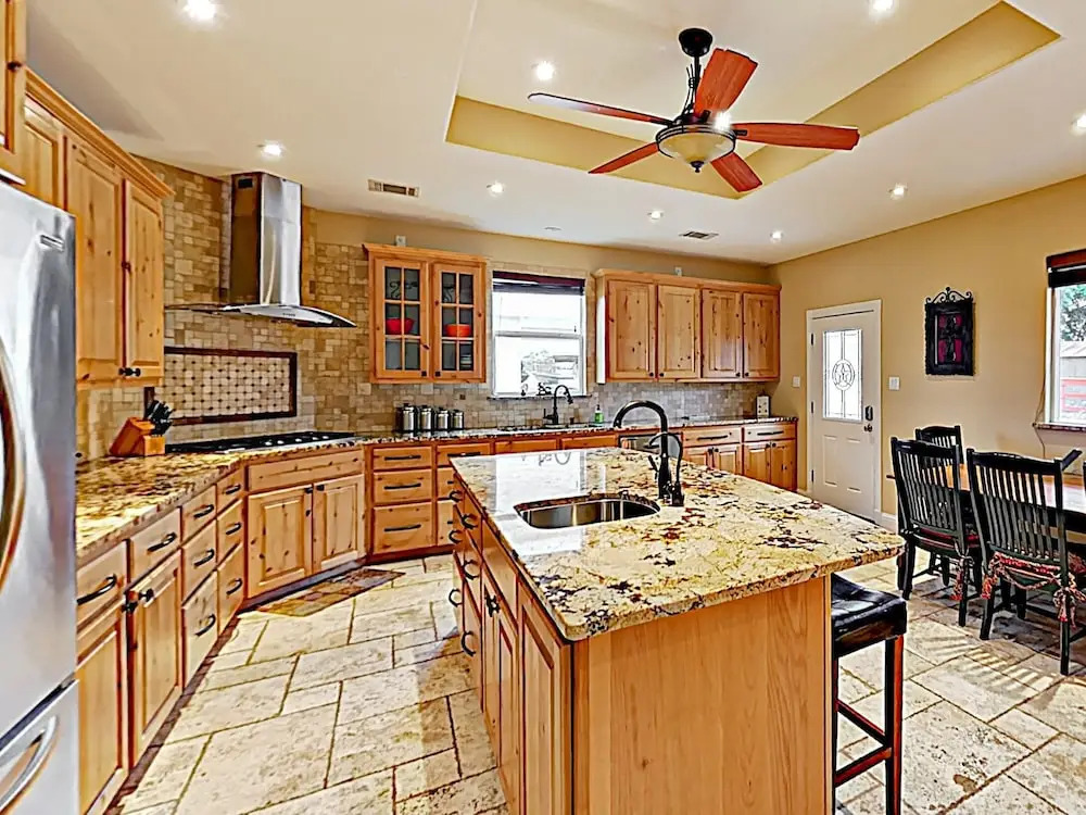 New Listing! Lakefront Beauty W/ Boat Launch 4 Bedroom Home
