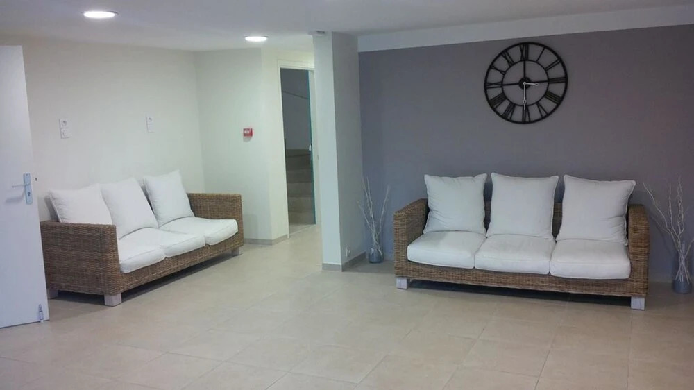 Studio in Sainte-maxime, With Furnished Terrace - 200 m From the Beach