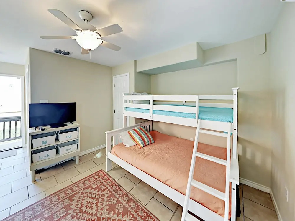 1306 S Magnolia St Home