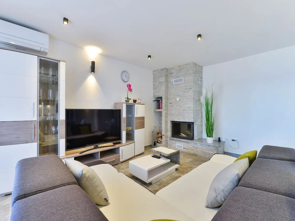 New 2020 Villa Futura With Magnificant Seaview