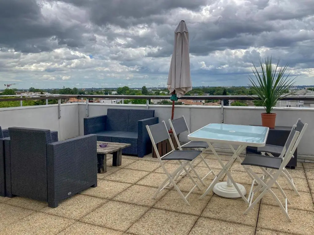 Proche Bordeaux Appartement 75 M2 Rooftop