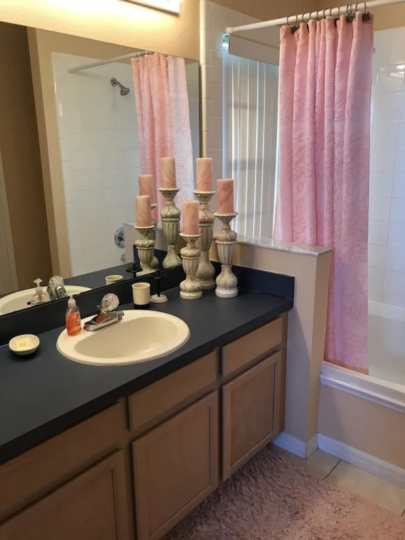 4BR 3BA Home in Rolling Hiils by CV-7901