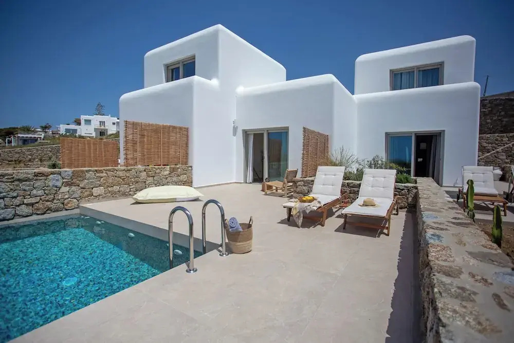 Only yours , Mykonos - Private pool & sea view suites near Scorpios