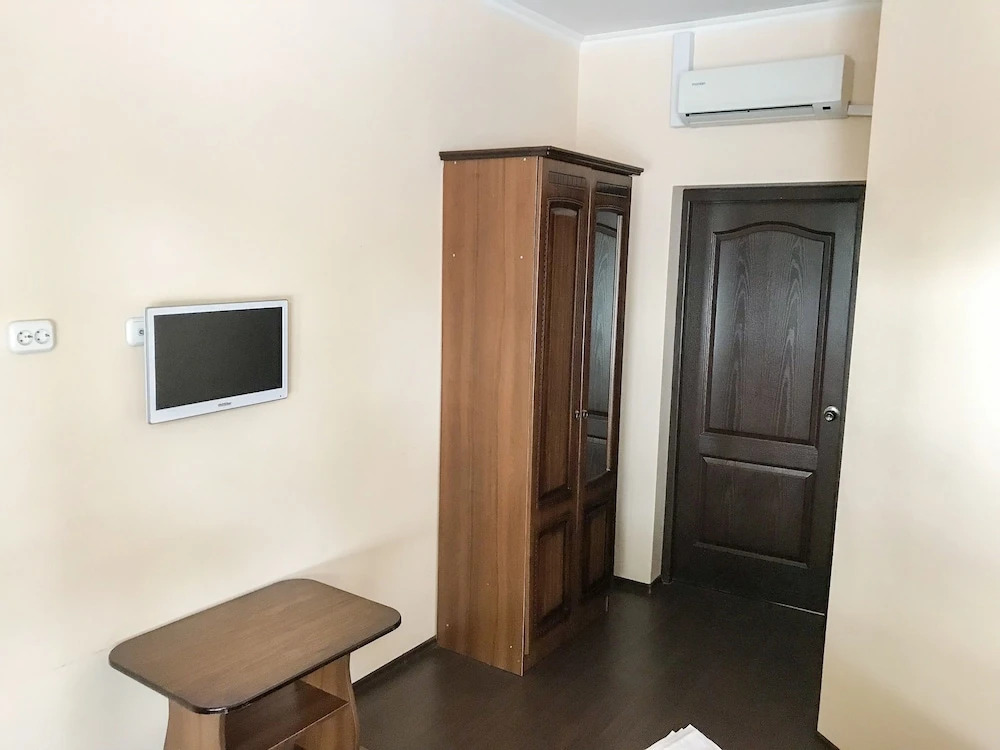 Отель Smile Hotels