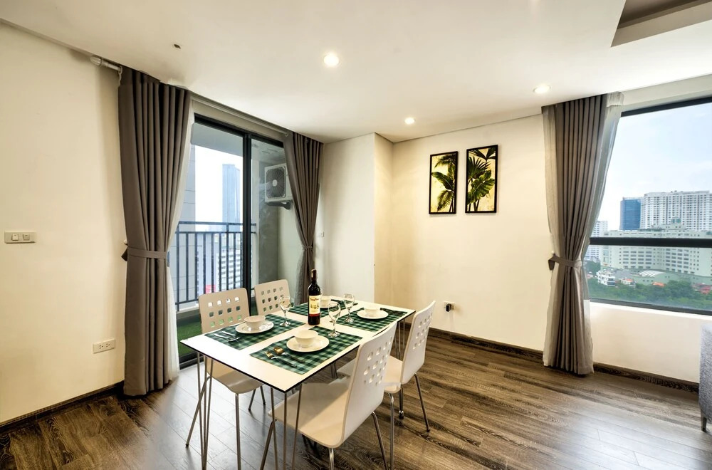 Hi-Home Suites - City view in HongKong Tower