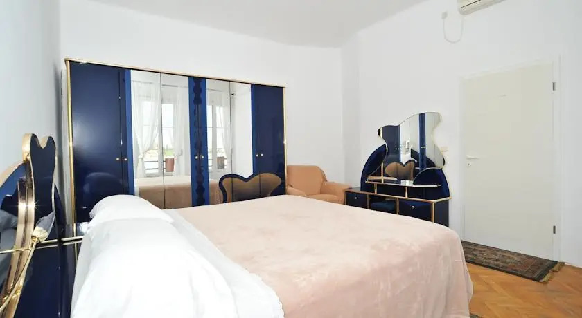 Apartment Beautiful Sea View