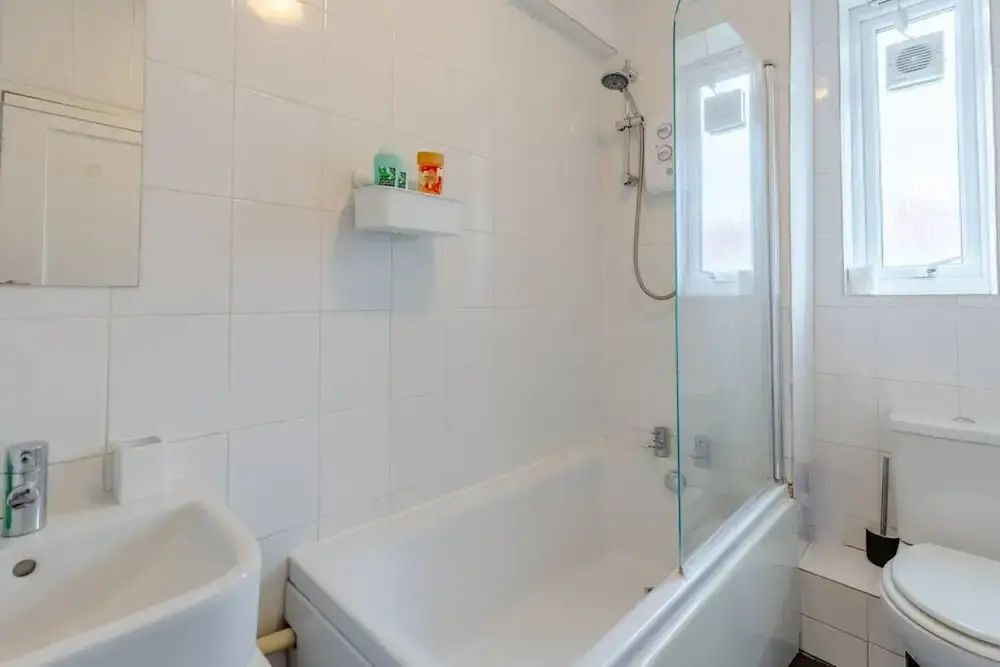 Bright 1 Bedroom Apartment in Between Fulham and Chelsea