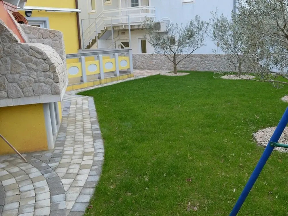 Amalia - Family Friendly With Parking - A1 Gabi