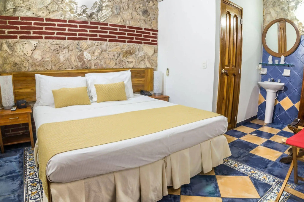 Hotel 3 Banderas