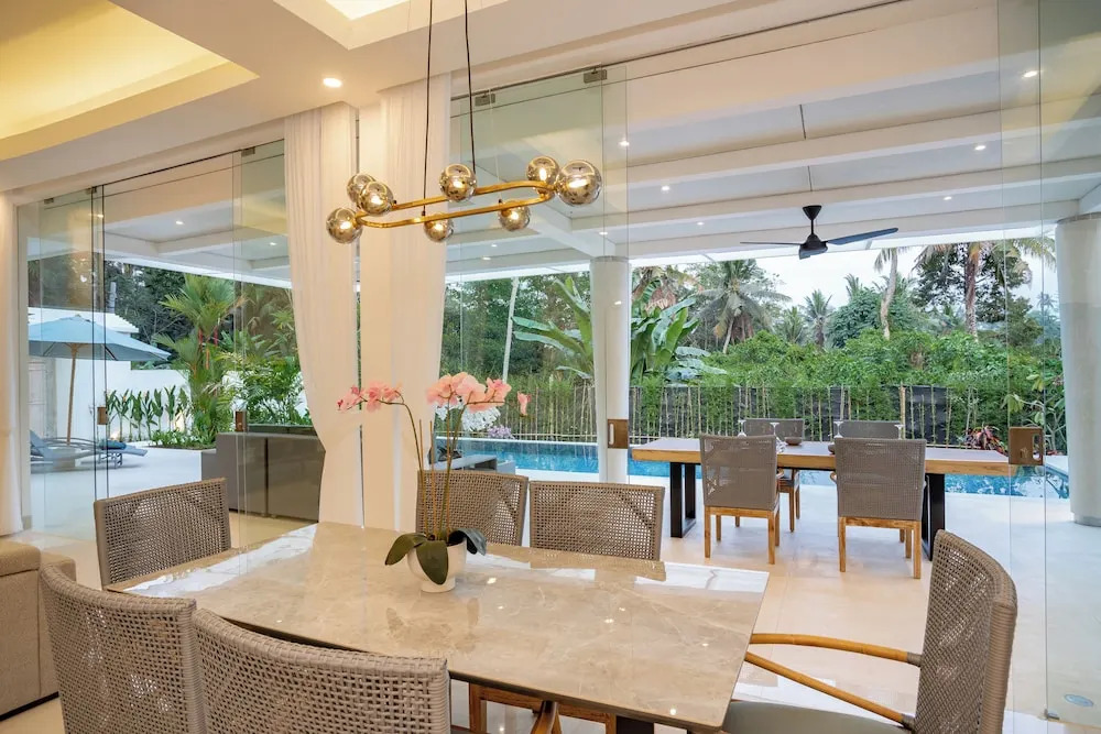 AR Villa Sayan