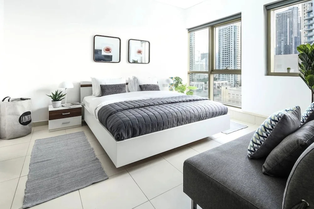 Minutes From JBR Beach! Beautiful 1BR in Marina!