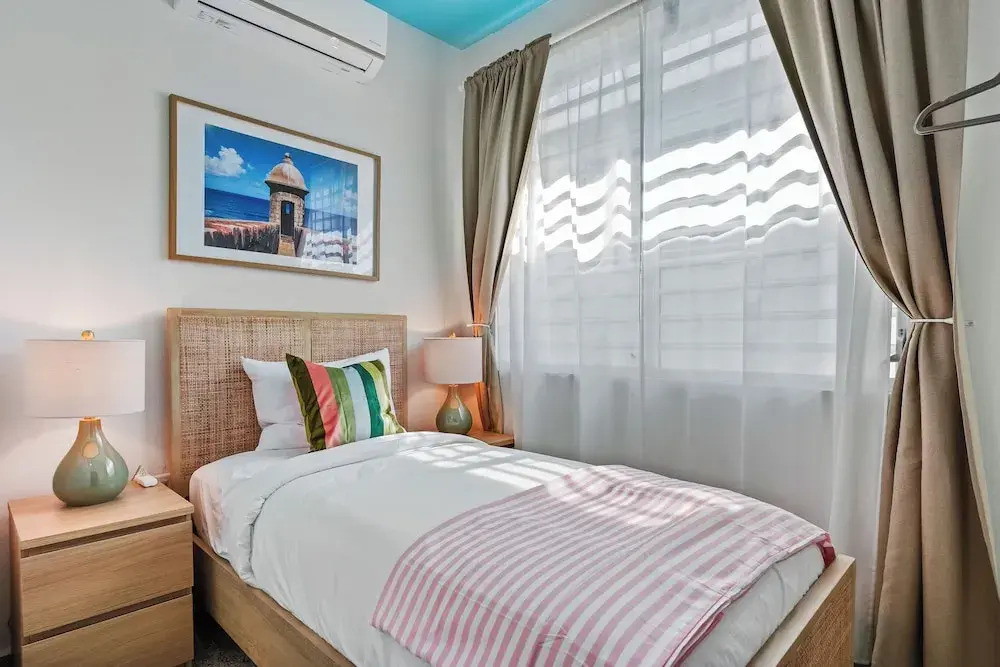 Luxury Condado Apt Walk to the Beach Pool