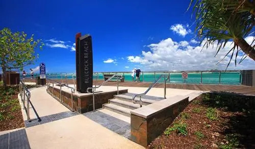 Columbia Point U6, 7 Bulcock Beach Esp