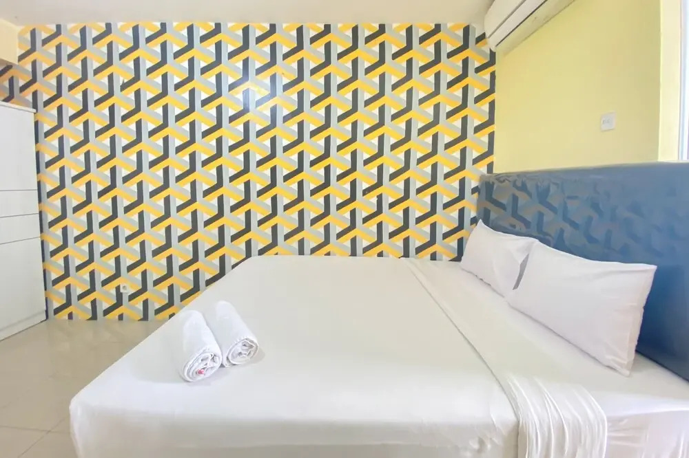 Fancy And Nice Studio At 18Th Floor Bassura City Apartment