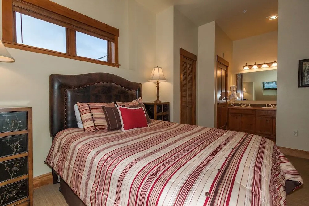 Springs #8903 - 4 Br Condo