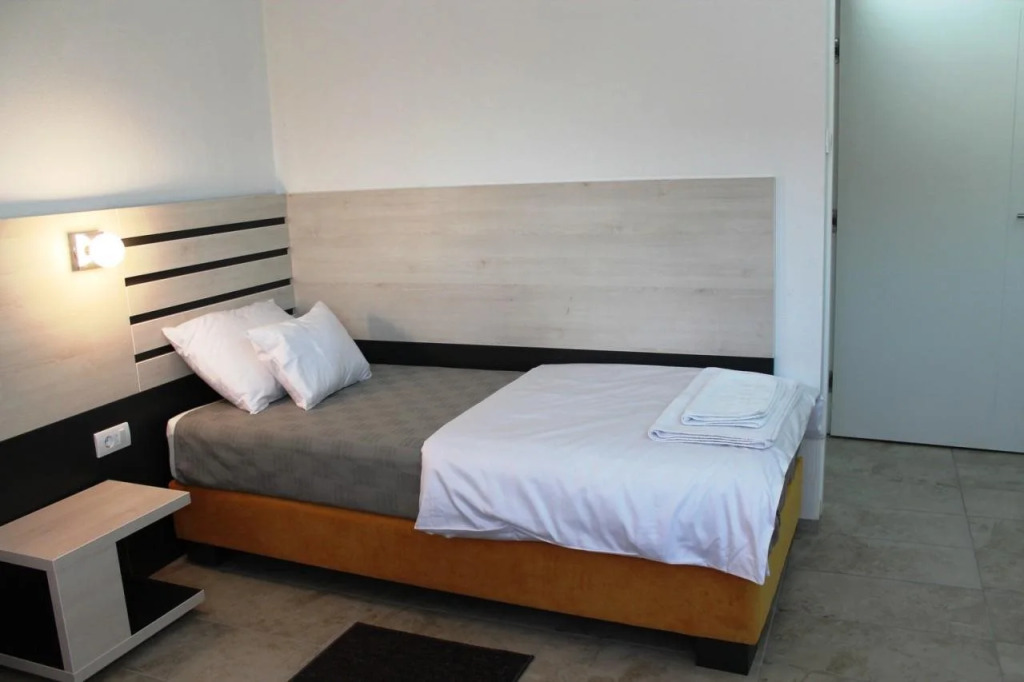 Garni Hotel 11tica DM