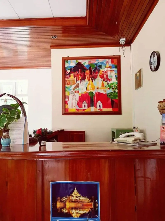 Kyaw Hotel