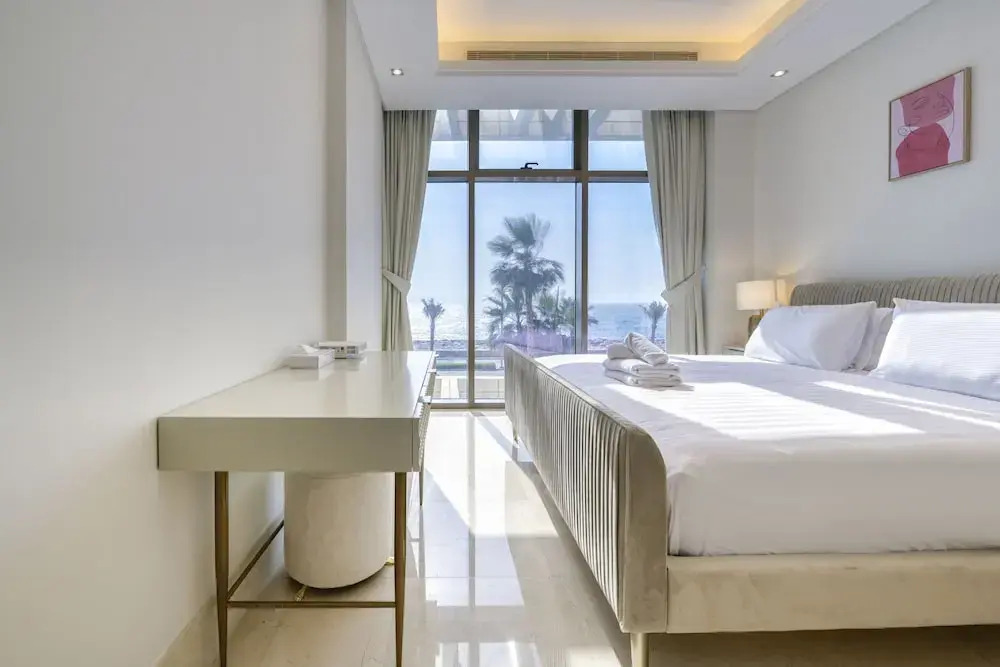 Maison Privee - The 8 Palm