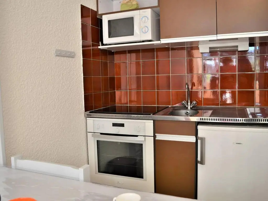 Appartement Cavalaire-sur-Mer, 1 pièce, 4 personnes - FR-1-226B-329