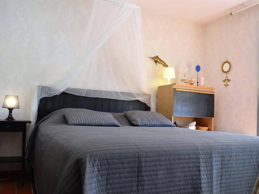 Appartement Le Lavandou, 1 pièce, 3 personnes - FR-1-251-31