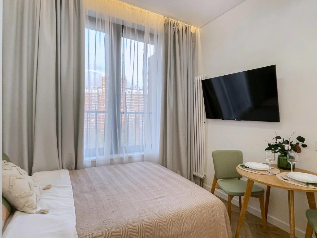 Art-Seasons Apartments (Арт-Сизонс Апартментс) на улице Ивана Франко 6