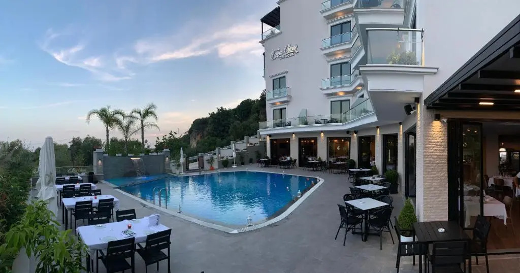 Sea View Hotel