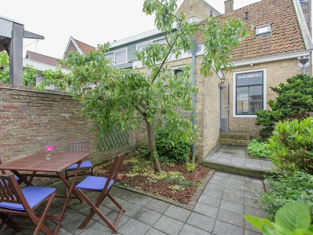 Holiday Home Harlingen near the Sea