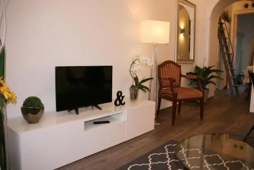 NILA Opera Apartment