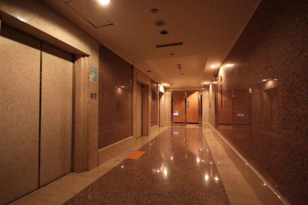 85 Childhood Suite
