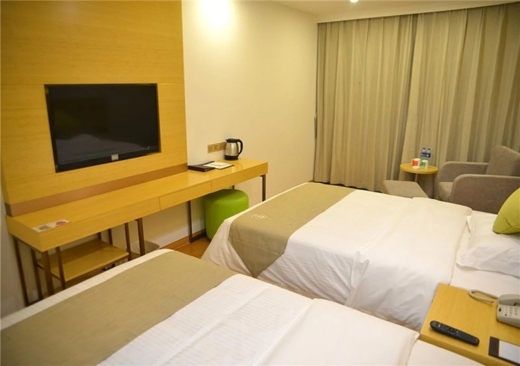 GreenTree Inn Suzhou Changshu Huanghe Road Linli Centre Express Hotel