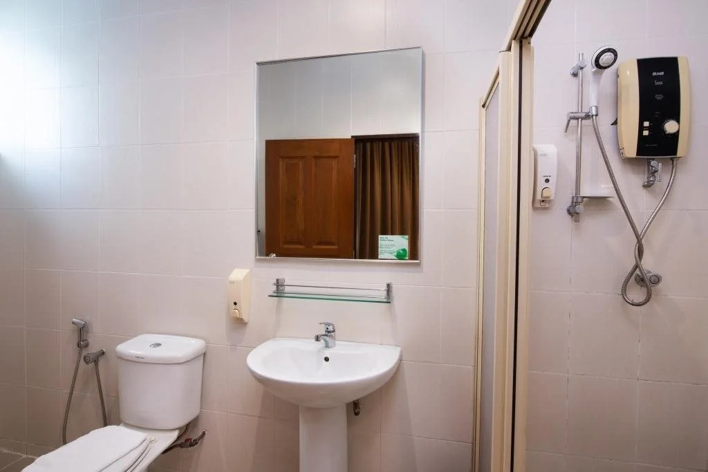 Golden View Serviced Apartments