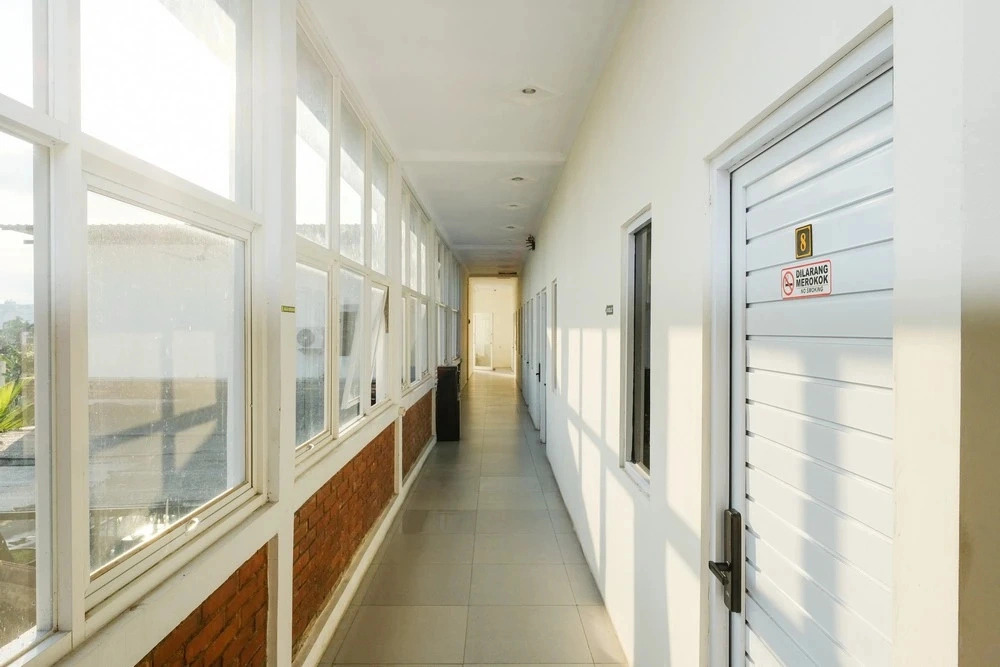 Urbanview Hotel Syariah Astungkara Space Sleman by RedDoorz