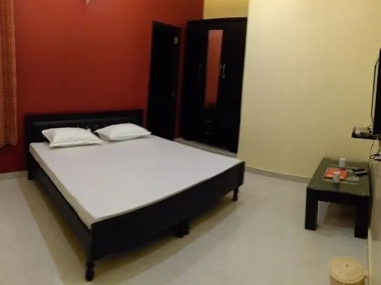 Raj Mahal Motel