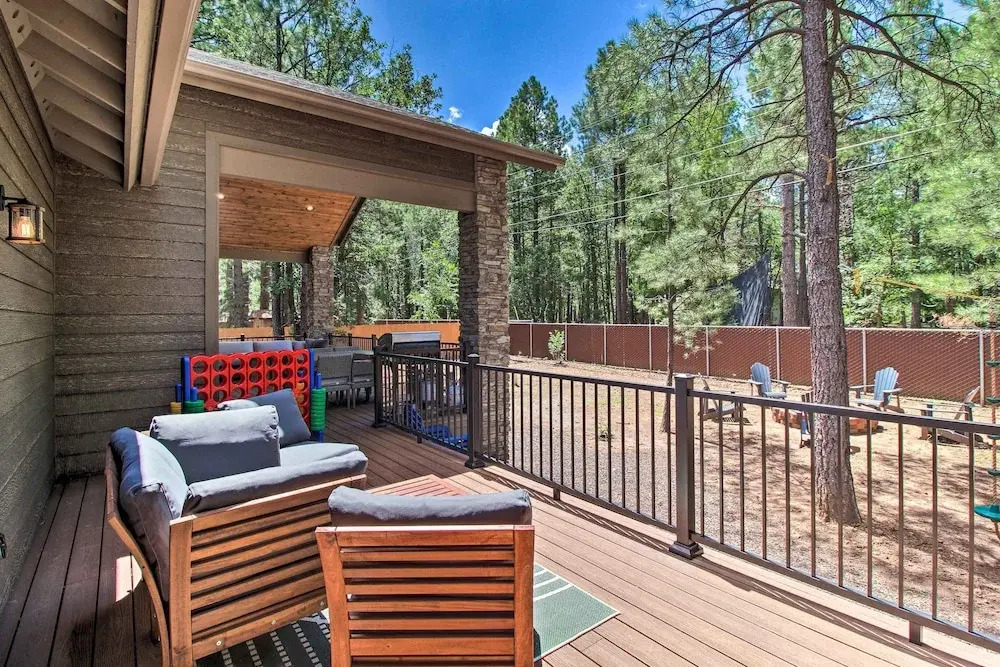 Fire Pits, Spacious Yard: Wooded Pinetop Escape!