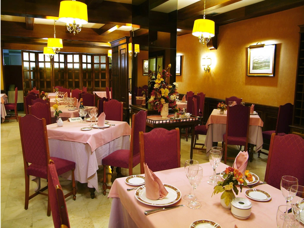 Oroel Hotel & SPA