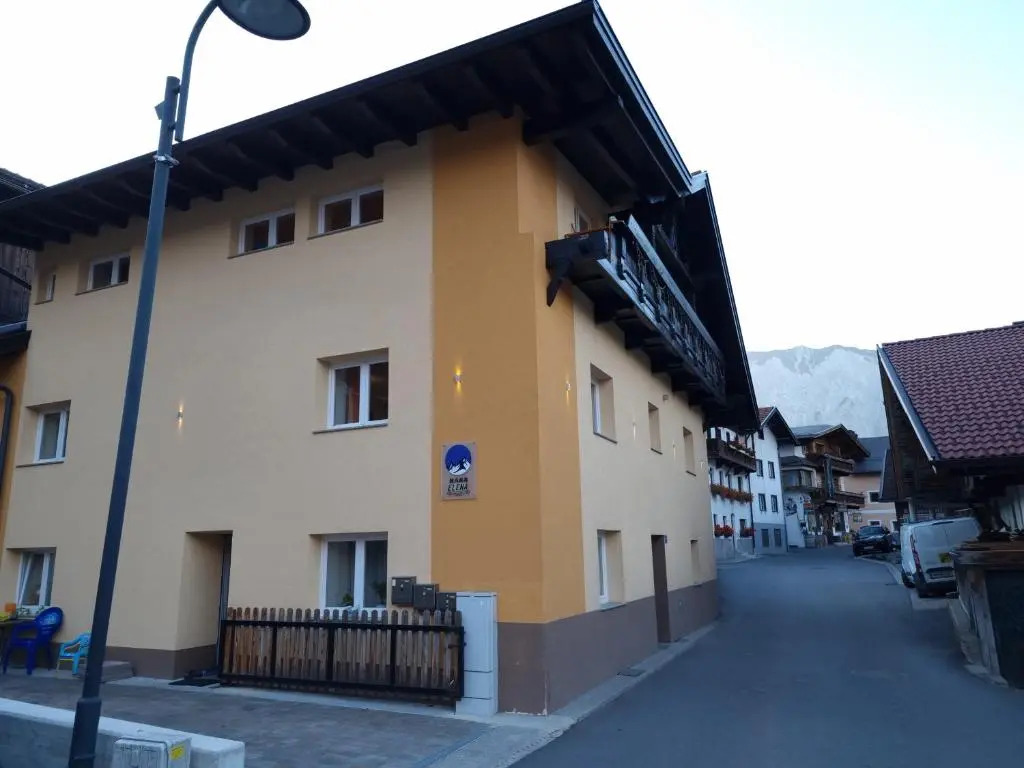 Haus Elena