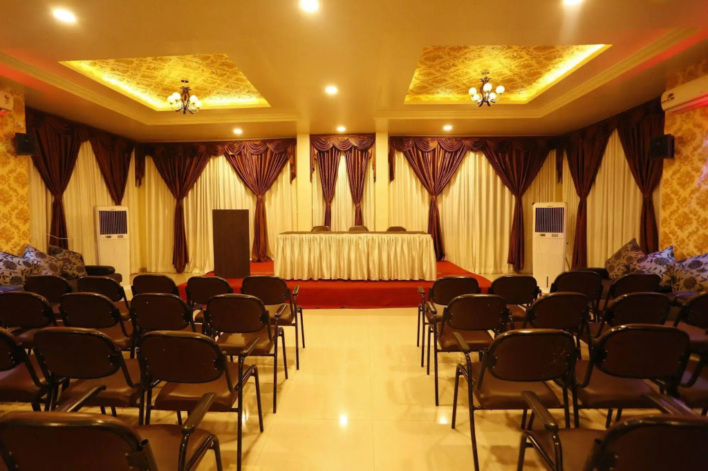Hotel Sanket Inn