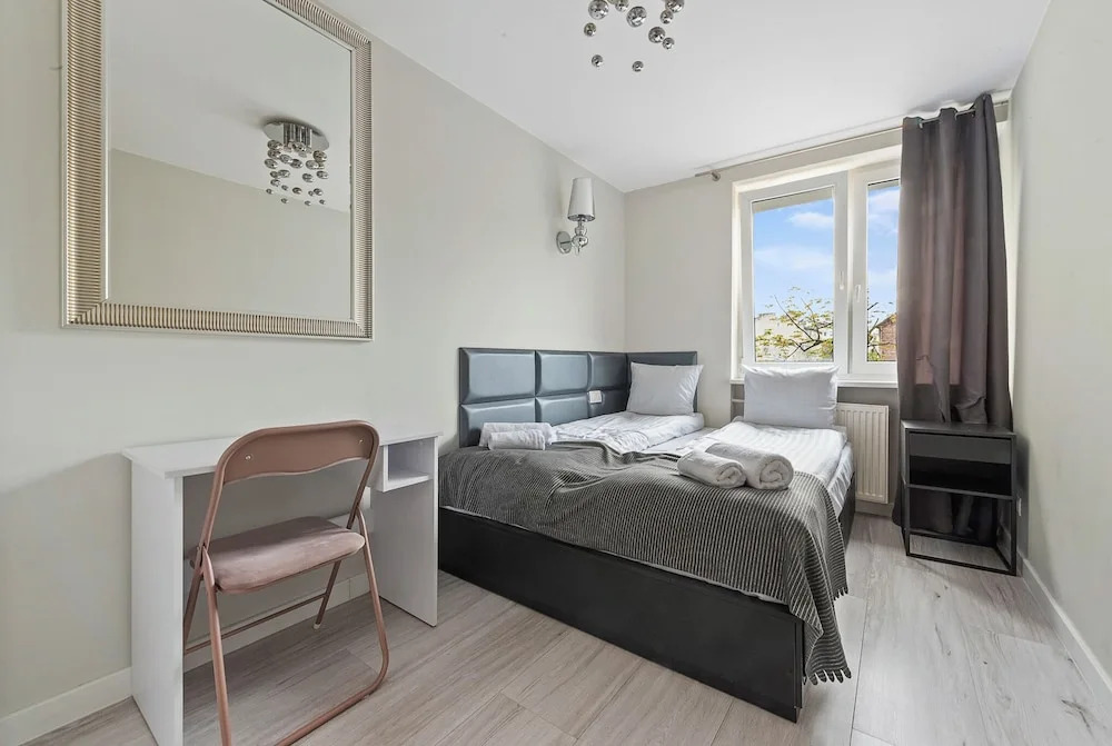 RentPlanet - Apartament na Śródmieściu