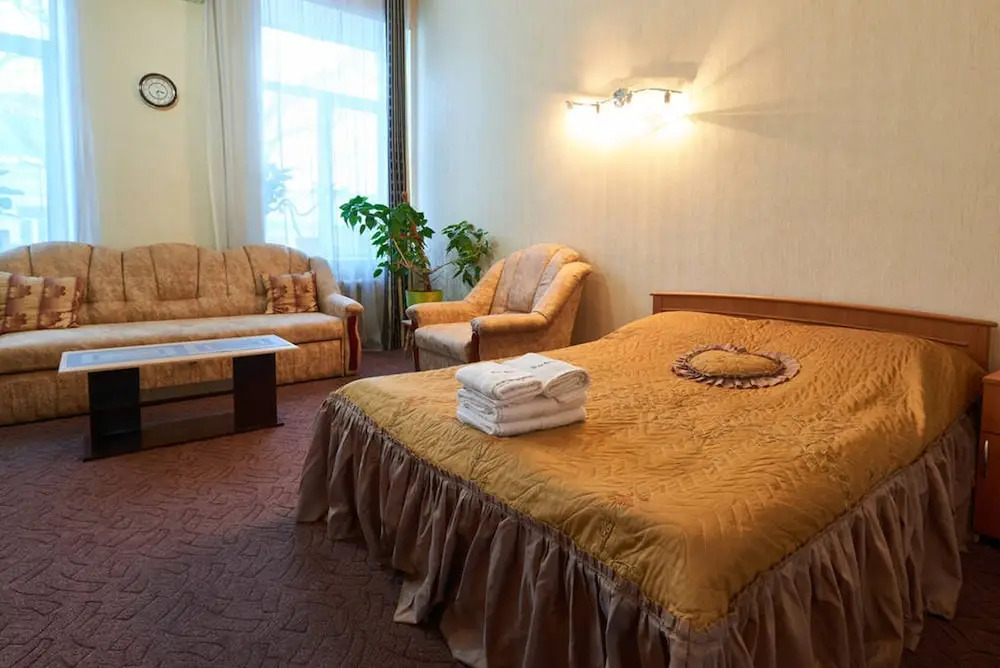 Апартаменты Home-Hotel, ул. Ярославская, 15-23