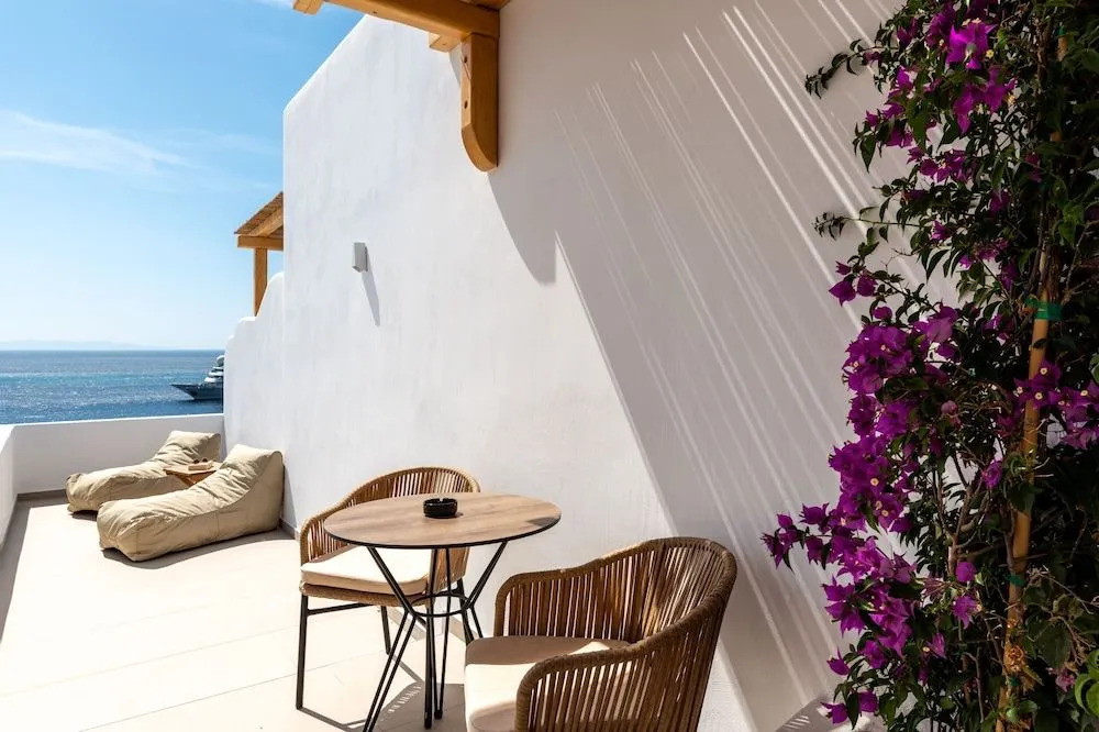 Avra Luxury Suites Mykonos