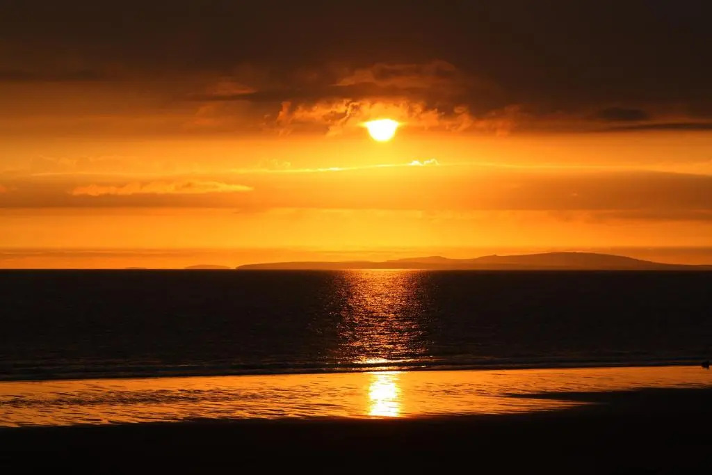 Barmouth Beach Club
