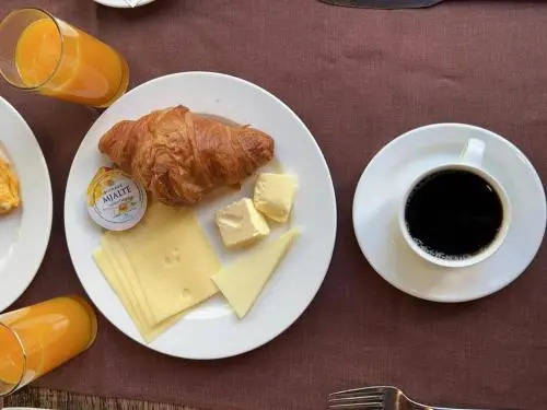 Al Shula Hotel