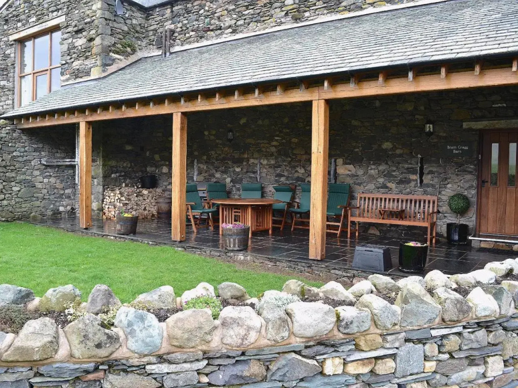Bram Crag Barn