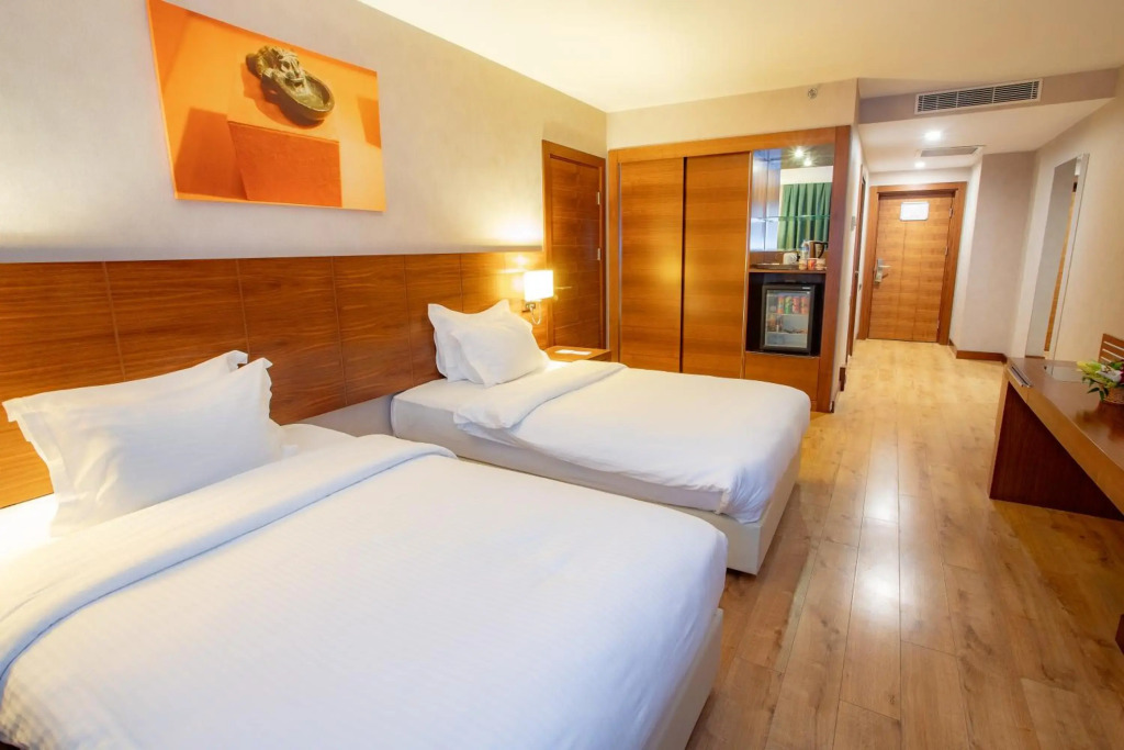 Nevali Hotel