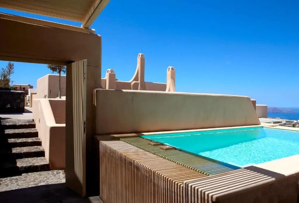 Voreina Gallery Suites