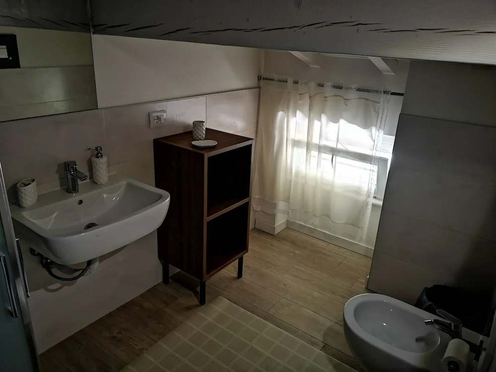 Carrera Home Appartamenti Verona - Bike Hotel