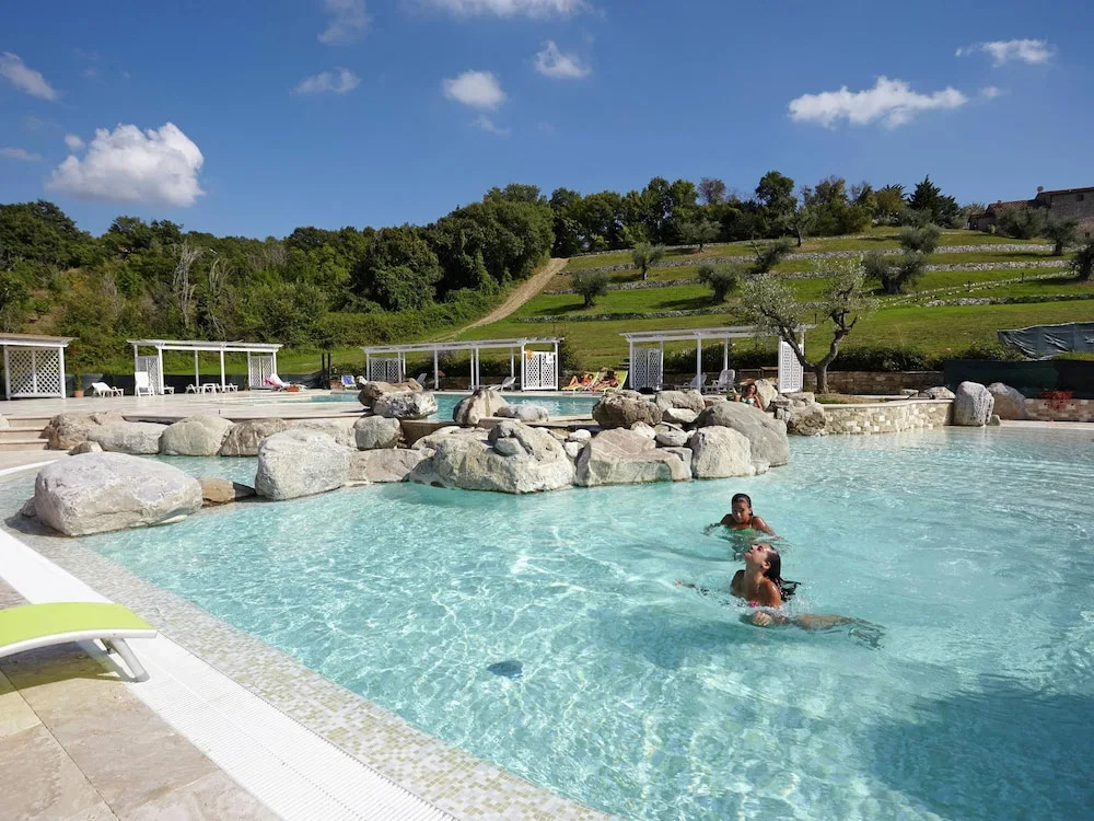 Ethereal Holiday Home in Arcidosso with Hot Tub
