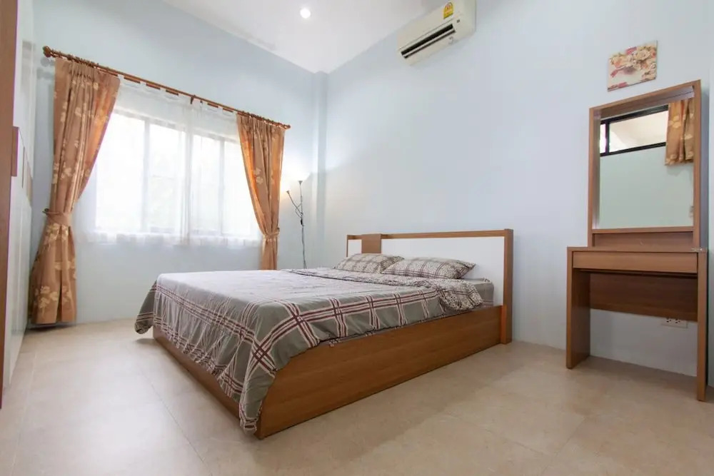 Chalong Harbour Estate 3-bedroom Pool Villa