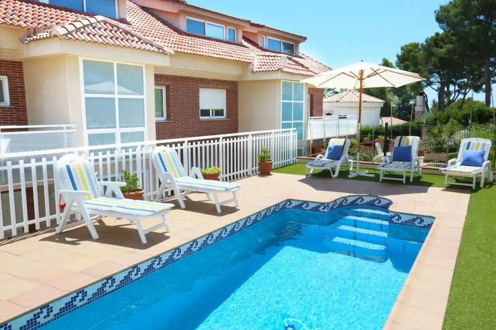 Villa Ideal Familias Para 12 Personas en La Pineda
