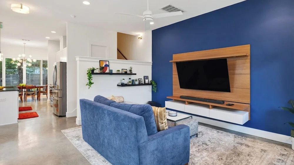 Govalle Glow by Avantstay East Austin Retreat Firepit Near Downtown + Nightlife